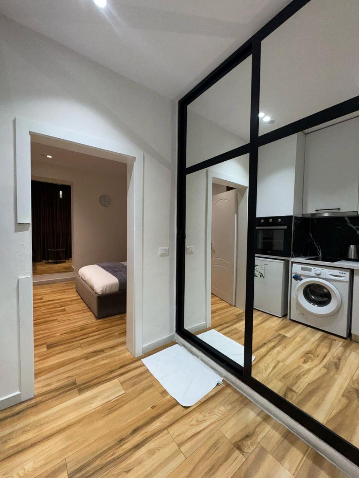 Luxury Apartments Blloku Tirana Exterior foto